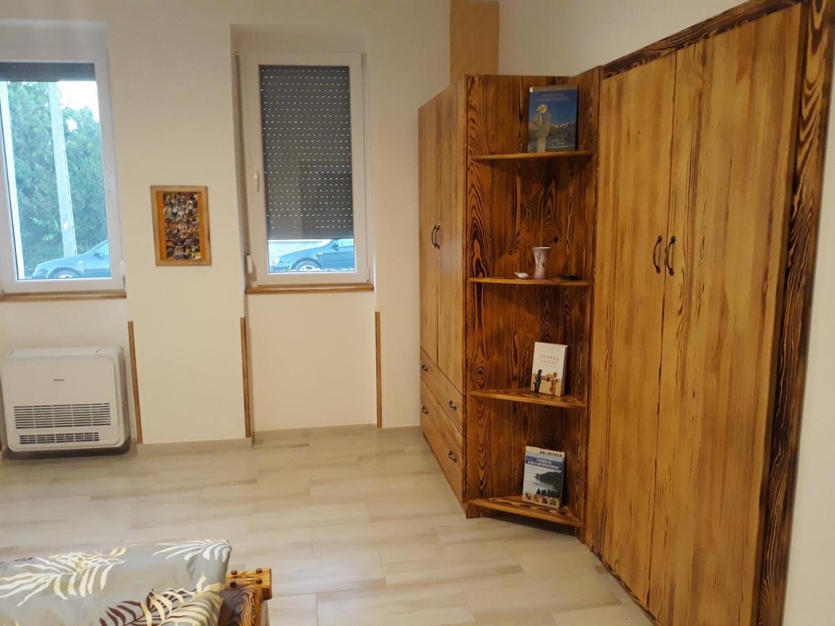 Zimmerferi Apartman Кестхей Экстерьер фото